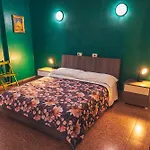 Hostel Ostellolinda *