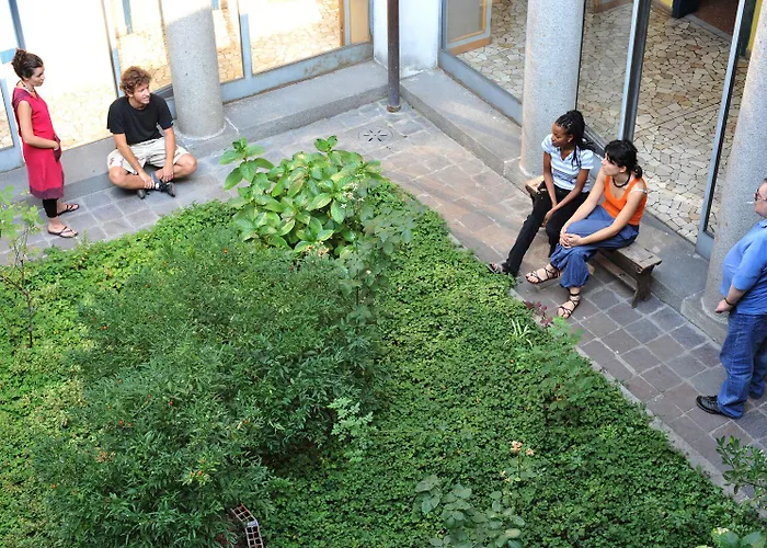 Ostellolinda Hostel *