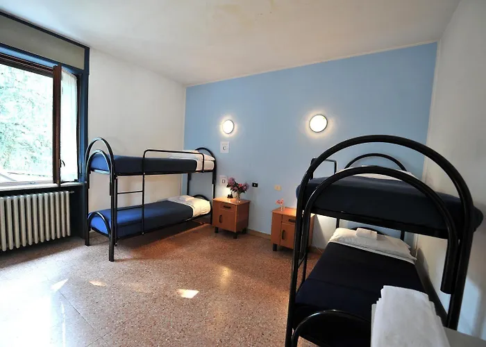 Ostellolinda Hostel *