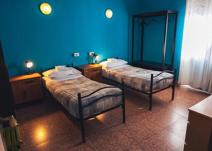 Ostellolinda * Milaan