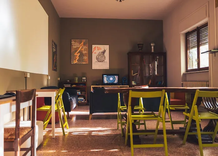 Ostellolinda Hostel *