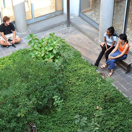 Ostellolinda Auberge de jeunesse *